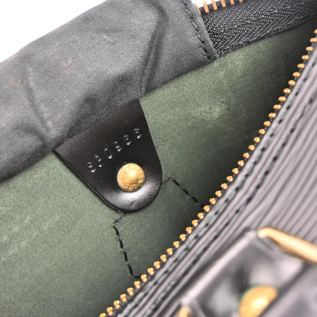 Louis Vuitton Black Epi Speedy 25 Handbag M43012 - Image 10