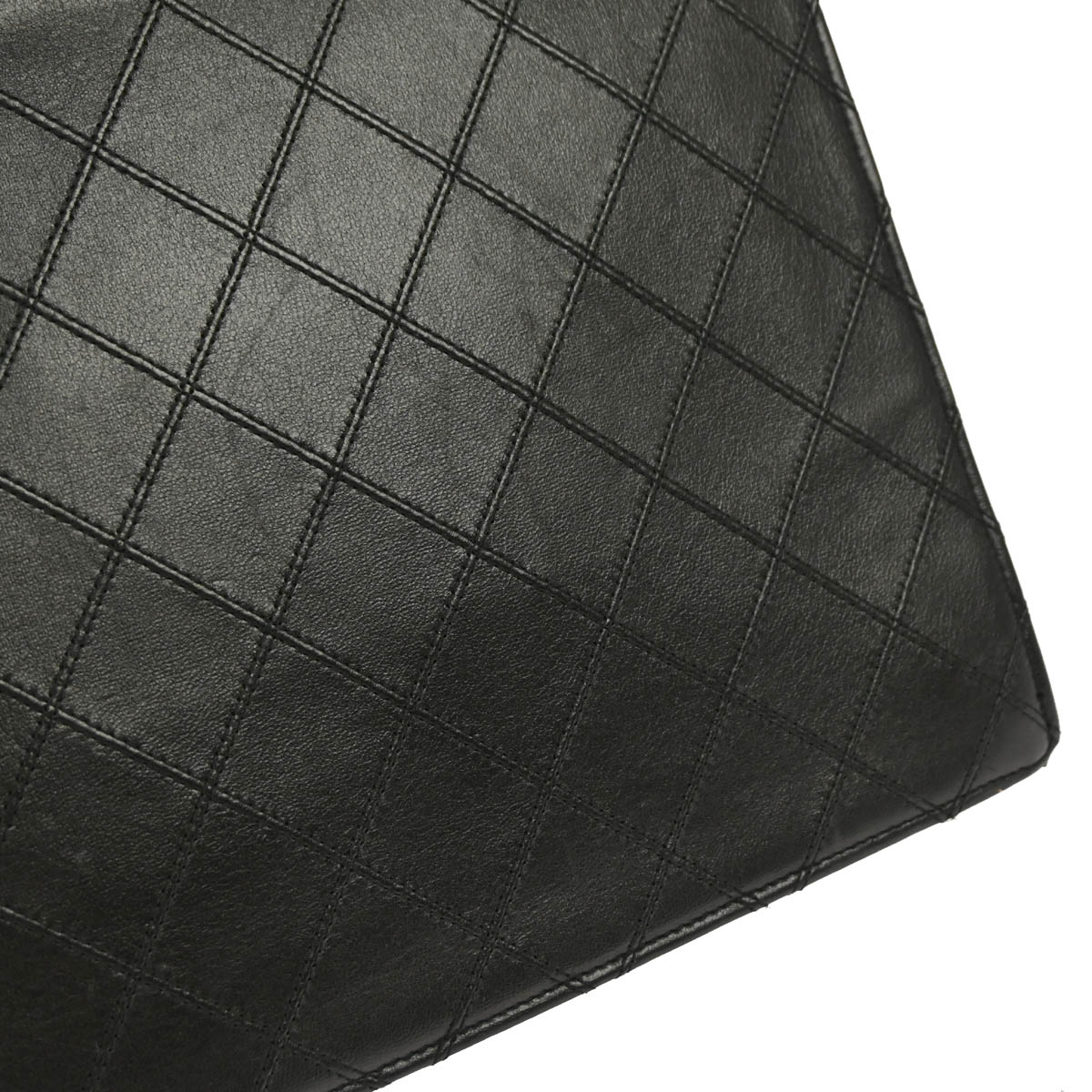 Chanel 1986-1988 Black Lambskin Bicolore Clutch Bag - Image 3