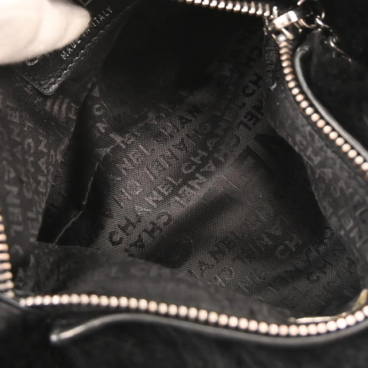 Chanel Black Lapin Fur Handbag - Image 8