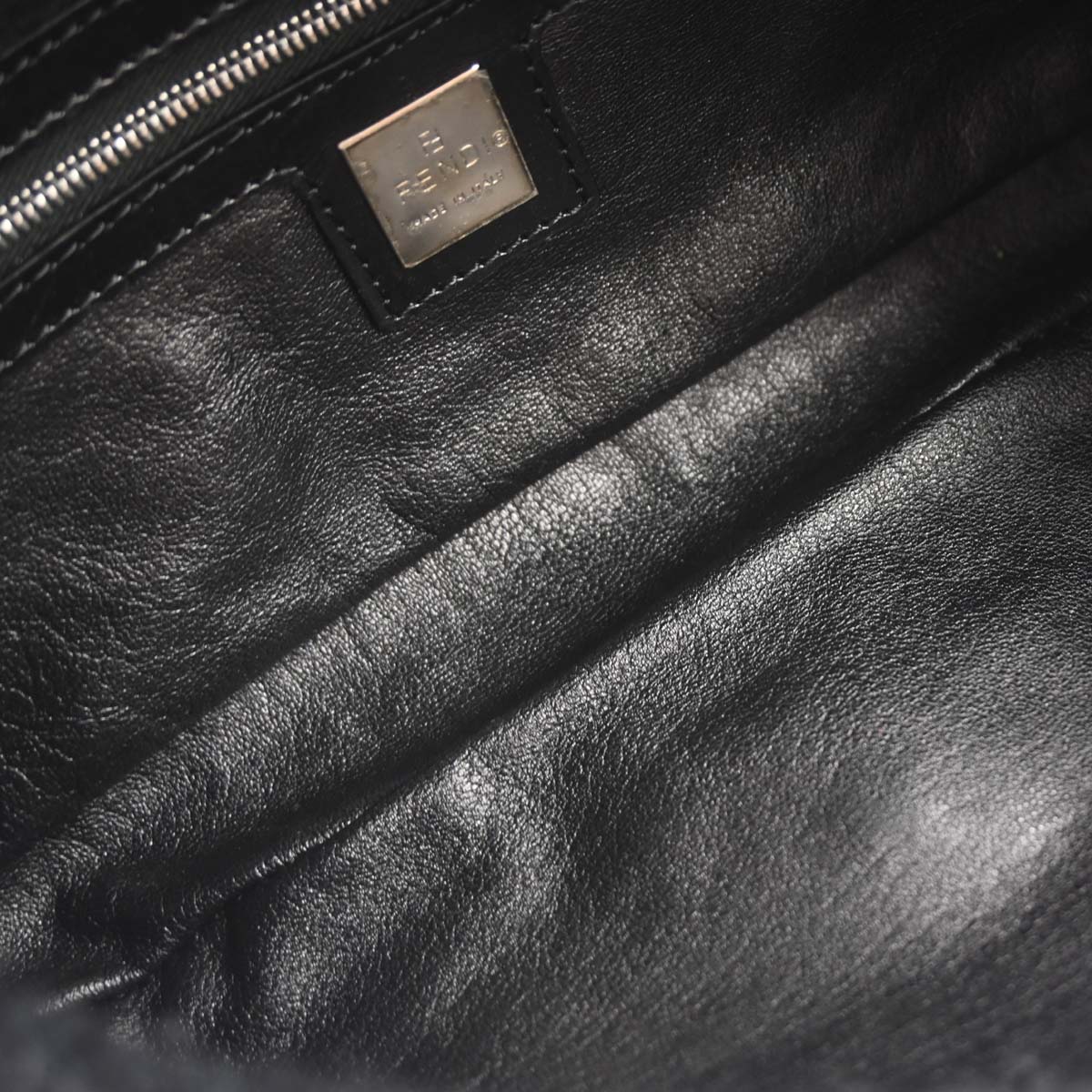 Fendi Black Wool Baguette Handbag - Image 8