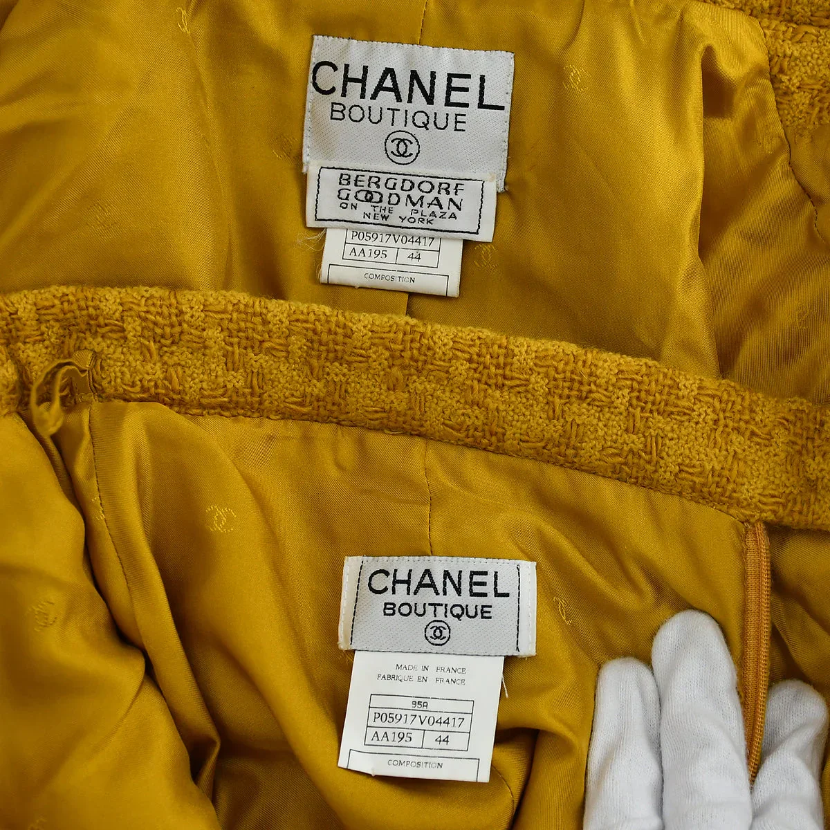 Chanel Fall 1995 jacket skirt suit #44 - Image 8