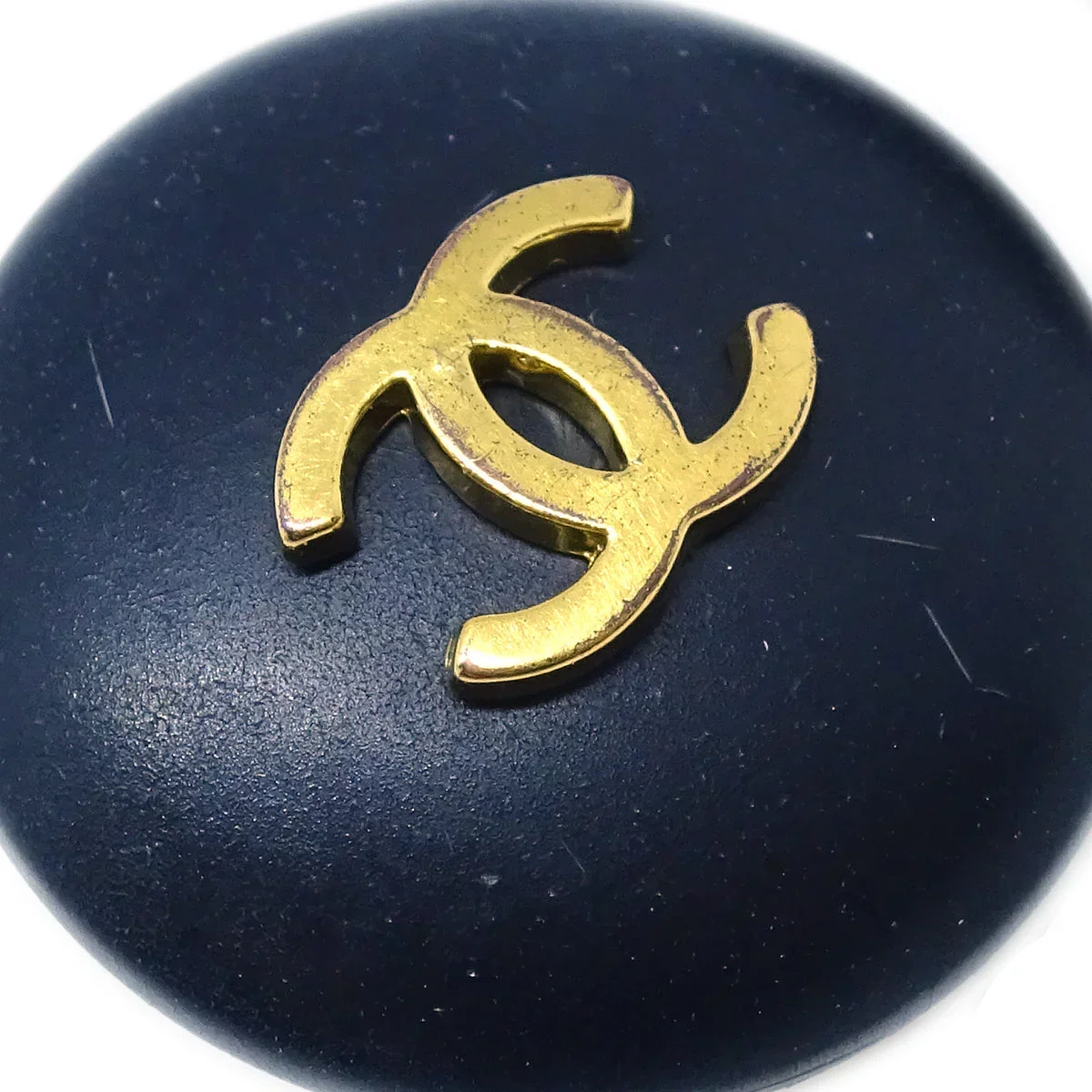 Chanel 1995 Gold & Black 'CC' Button Earrings - Image 2