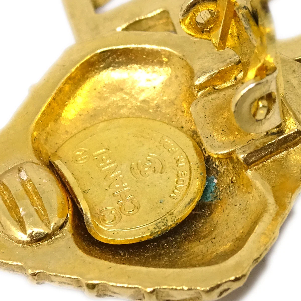 Chanel Gold Dangle Earrings Clip-On - Image 4