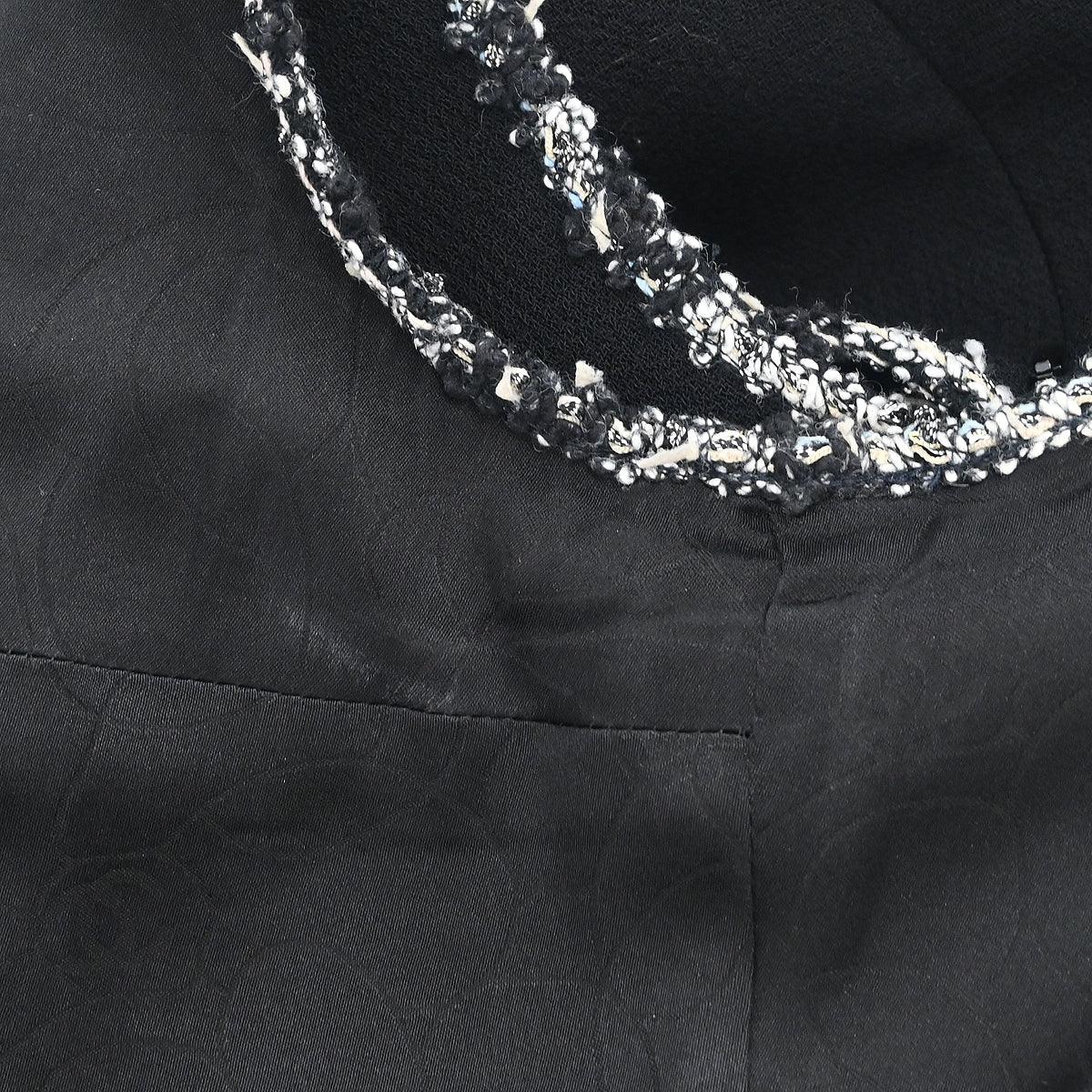 Chanel 2005 Ensemble Sleeveless Top Black #36 - Image 7
