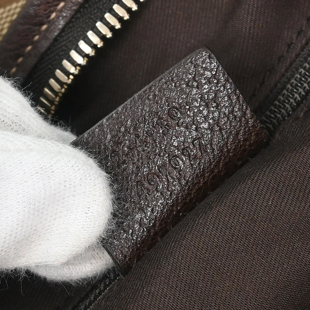Gucci Beige Sherry GG Shoulder Bag - Image 10