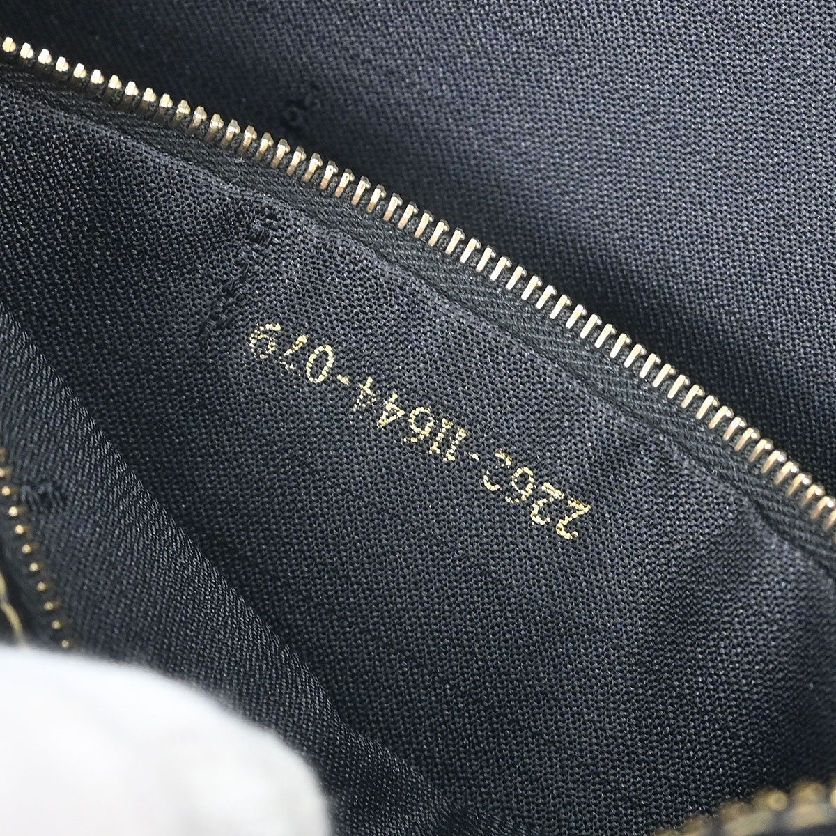 Fendi Brown Black Pequin Shoulder Bag - Image 10