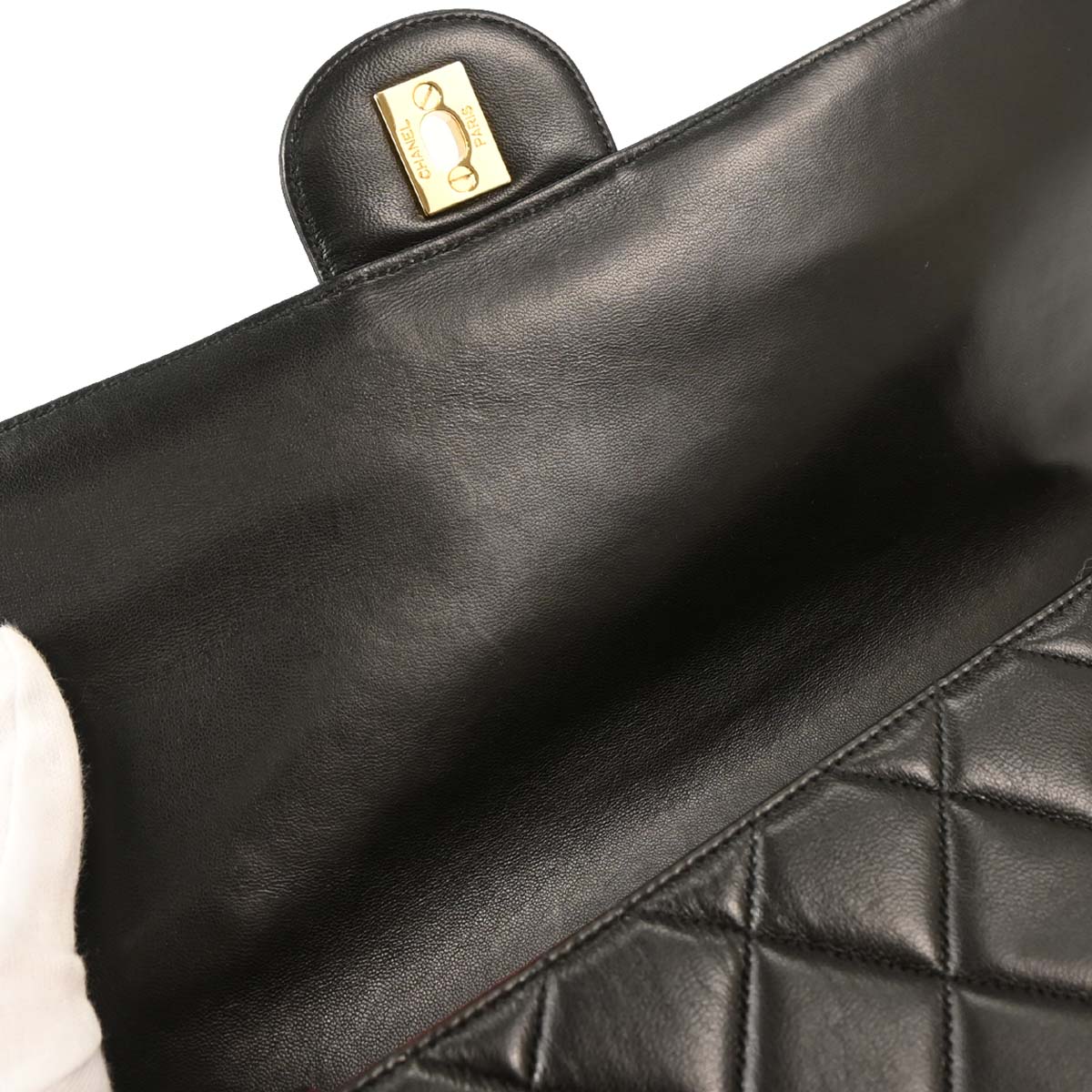 Chanel 1996-1997 Black Lambskin Double Sided Flap Shoulder Bag - Image 7