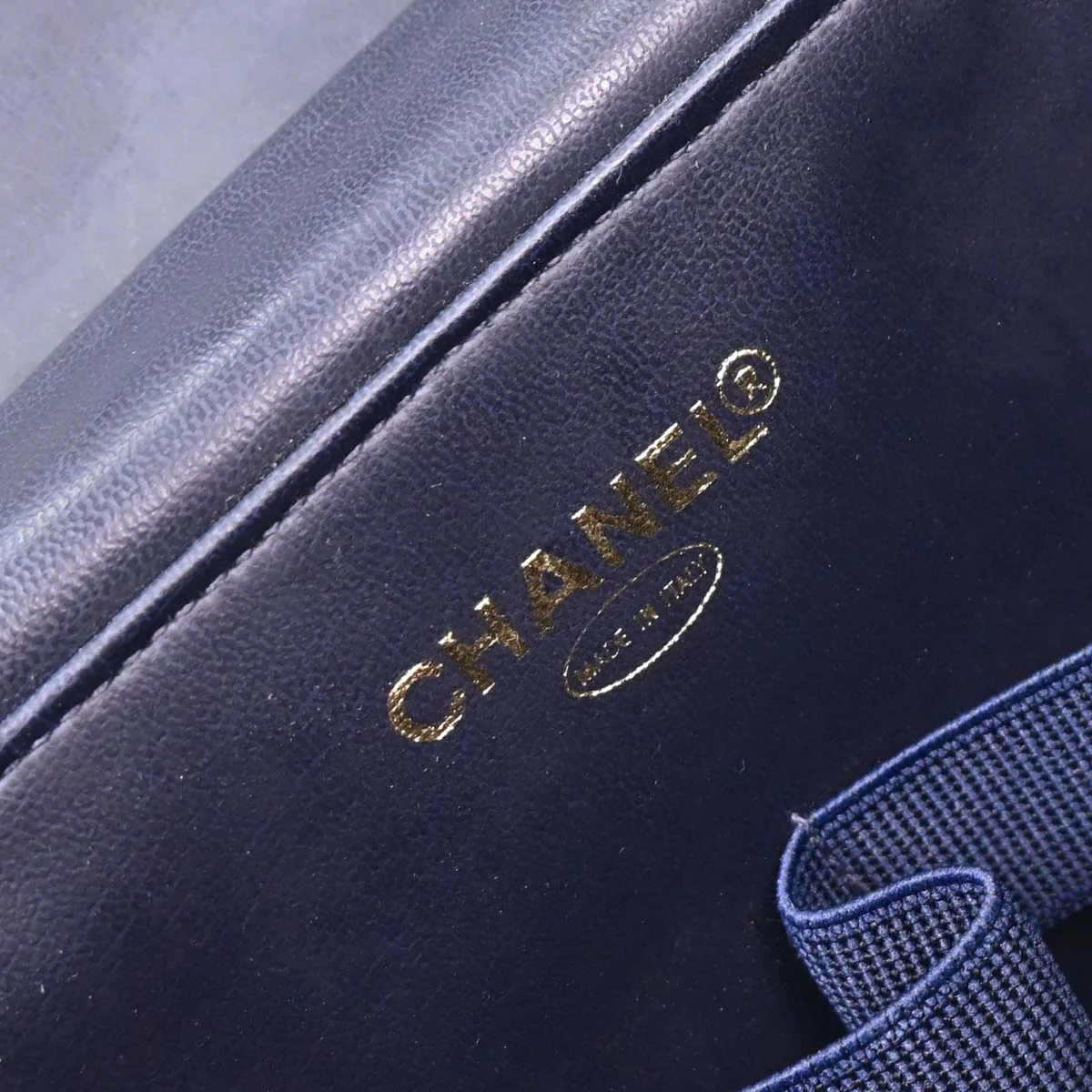 Chanel 1996-1997 Blue Denim Vanity 2way Shoulder Handbag - Image 8