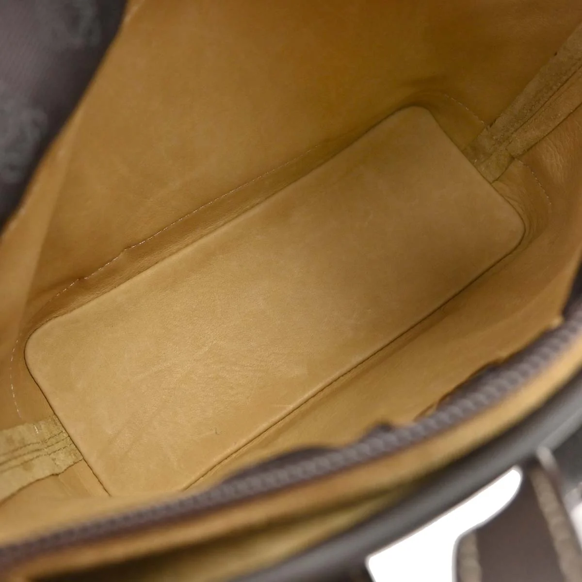Loewe Beige Suede Tote Handbag - Image 8