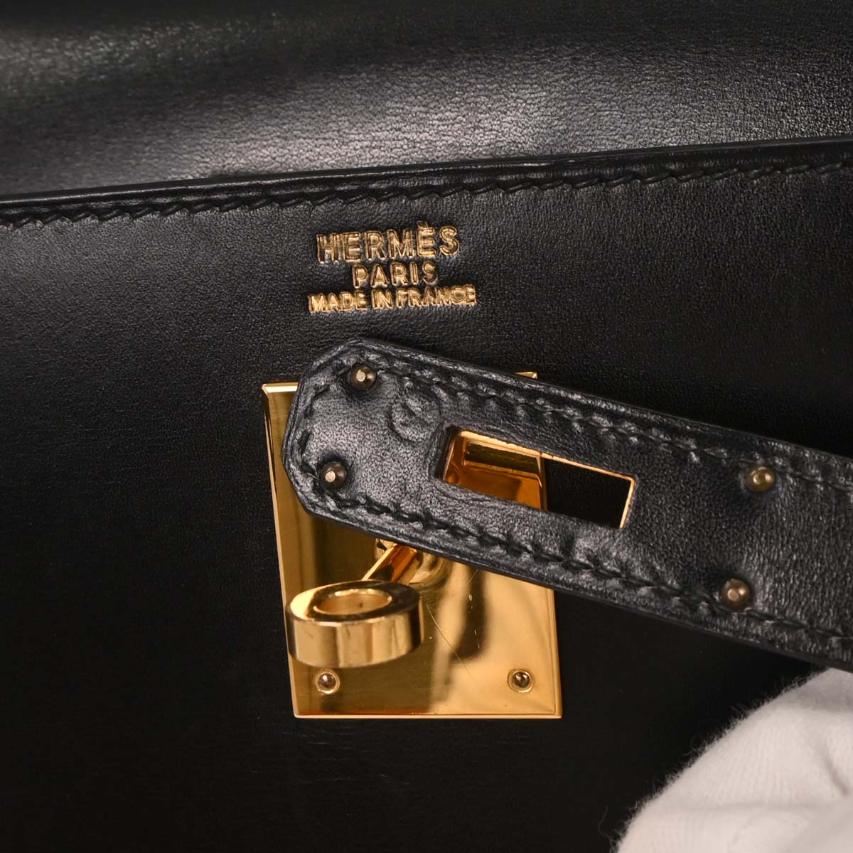 Hermes Black Box Calf Kelly 32 Sellier Handbag - Image 10