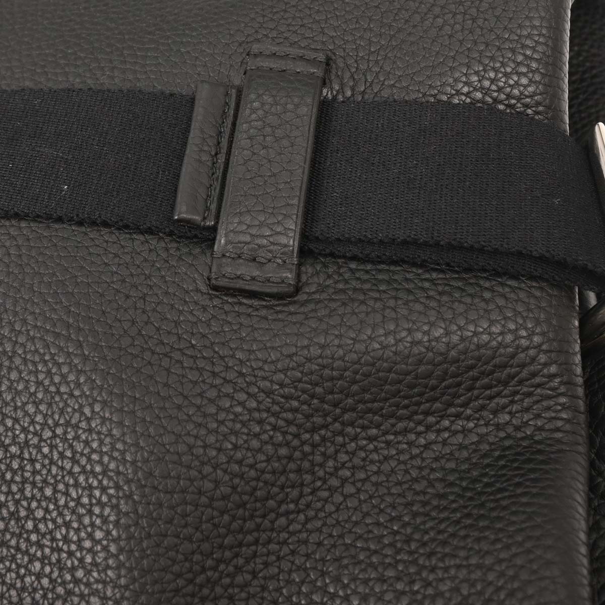 Hermes Black Taurillon Clemence Tibet Vertical MM Shoulder Bag - Image 6