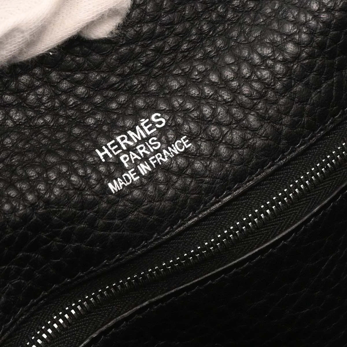 Hermes Black Taurillon Clemence Tibet Vertical MM Shoulder Bag - Image 9