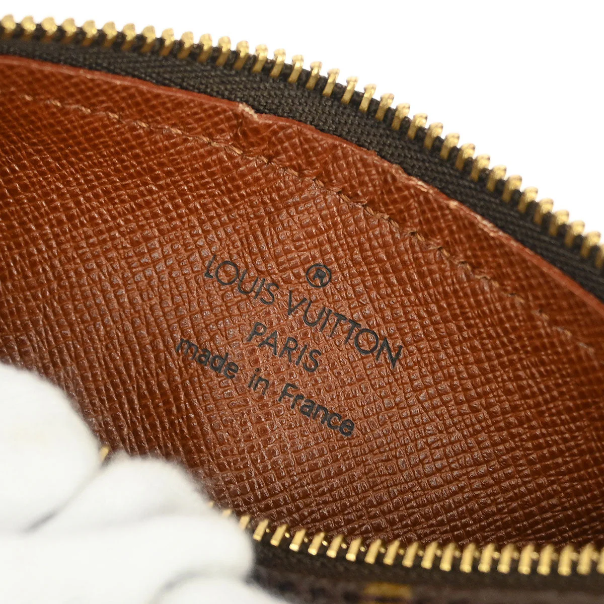 Louis Vuitton Monogram Papillon Attached Pouch Bag - Image 7