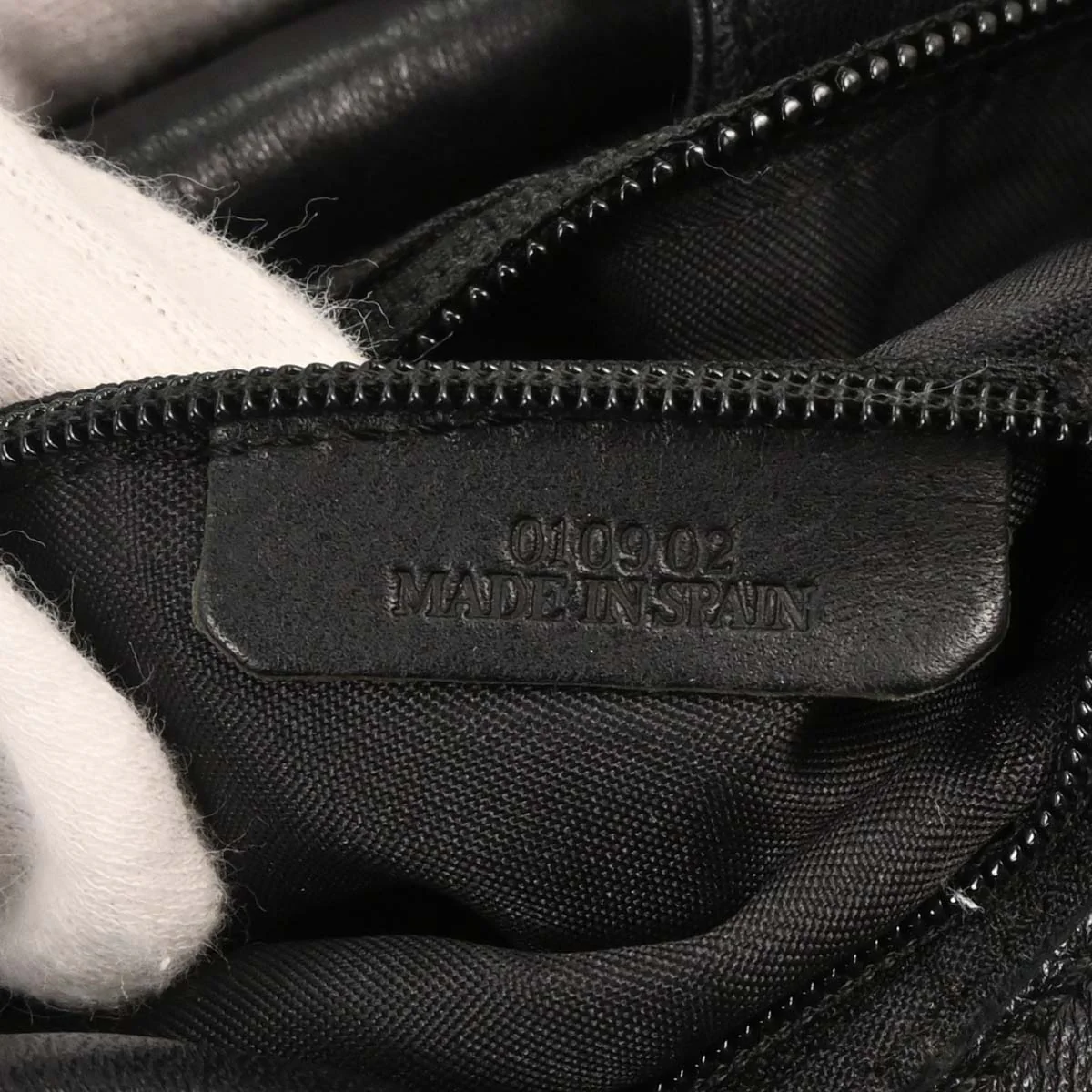 Loewe Black Lambskin Nappa Aire Tote Bag - Image 10