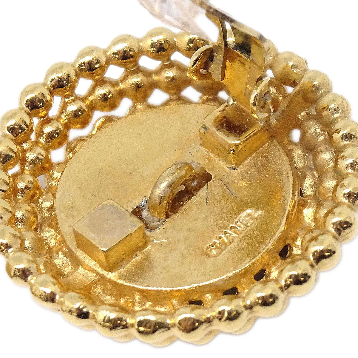 Chanel Button Clip-On Earrings Gold - Image 3