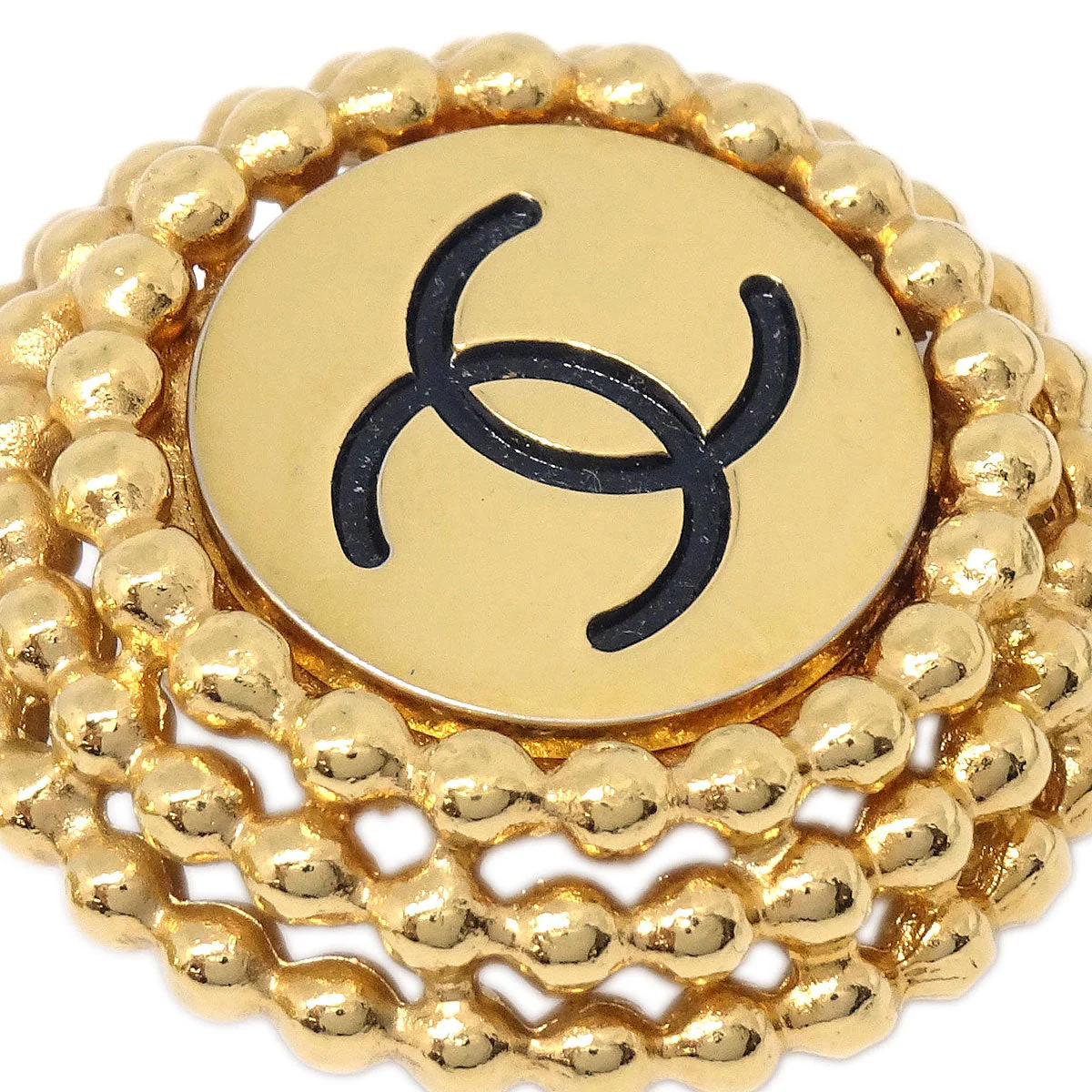 Chanel Button Clip-On Earrings Gold - Image 4