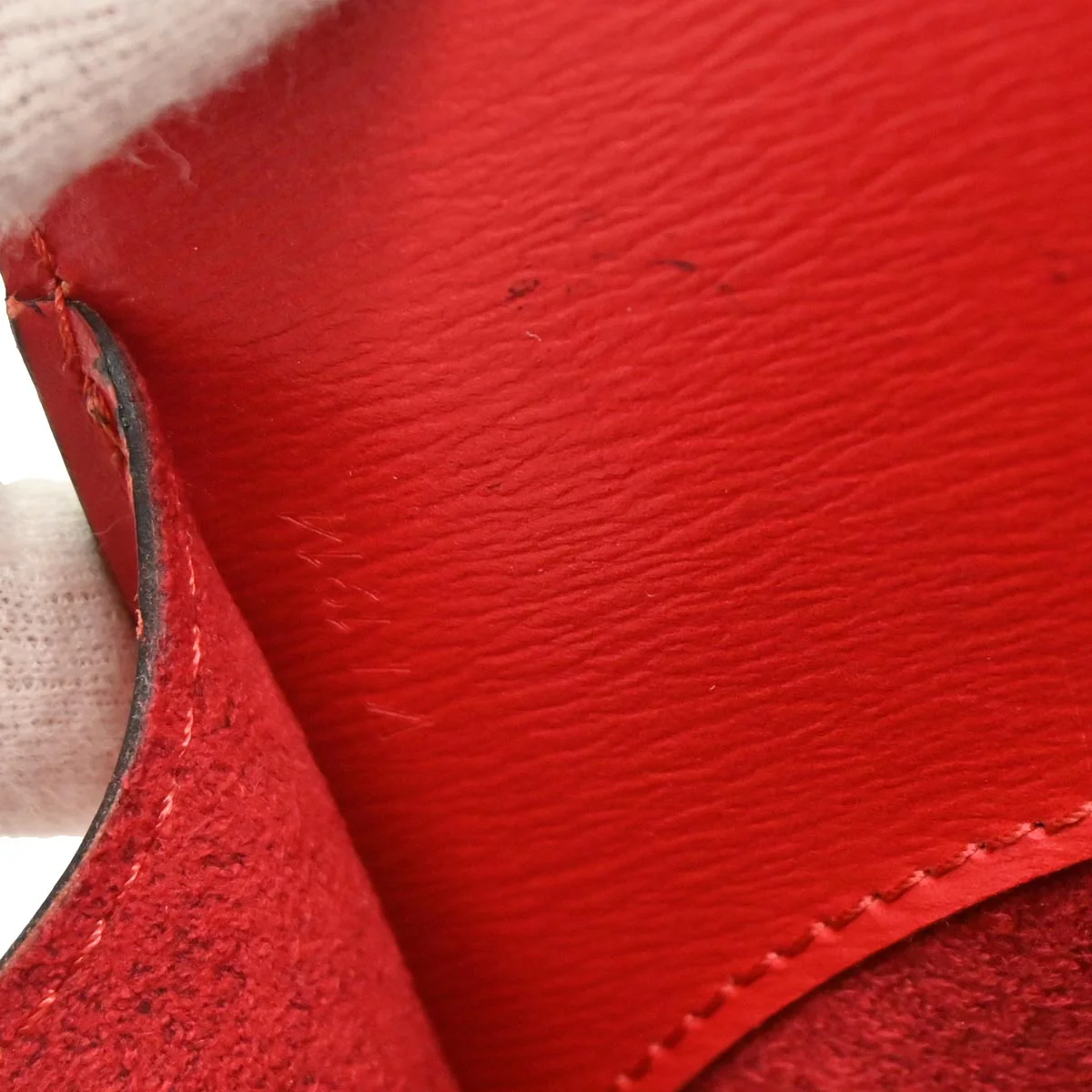 Louis Vuitton Red Epi Cluny Shoulder Bag M52257 - Image 10