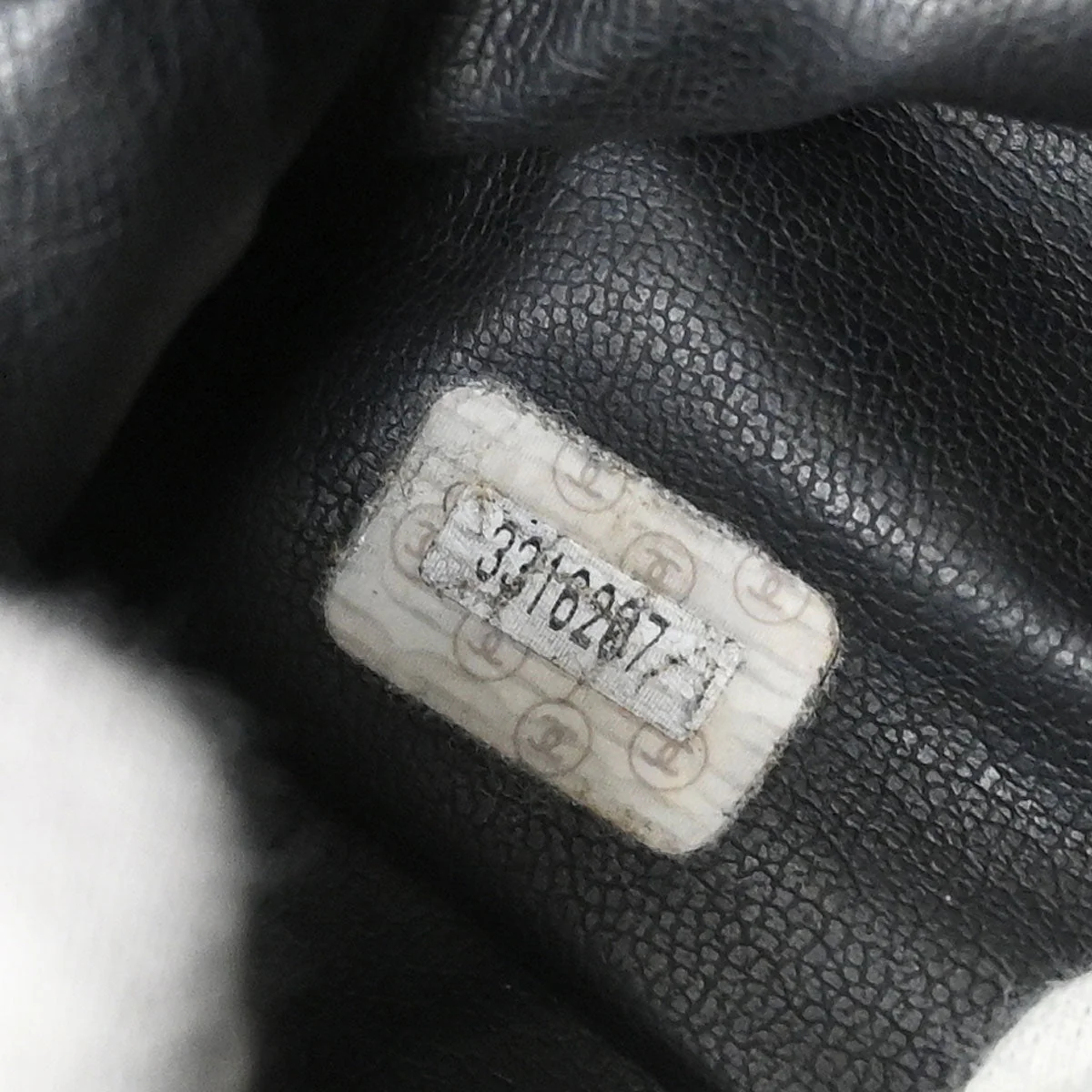 Chanel 1994-1996 Black Lambskin Drawstring Backpack - Image 10