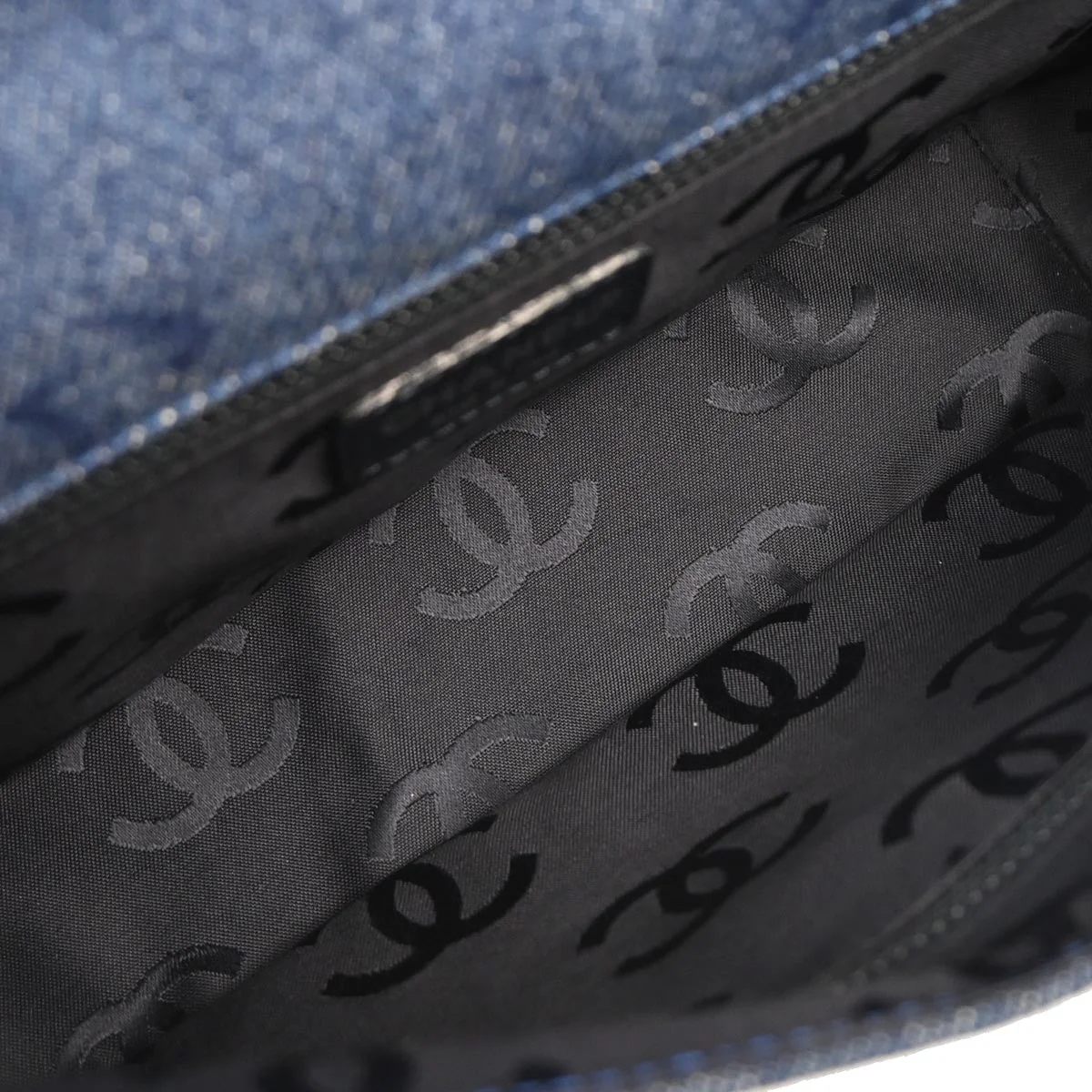 Chanel 2002-2003 Blue Denim Handbag - Image 6