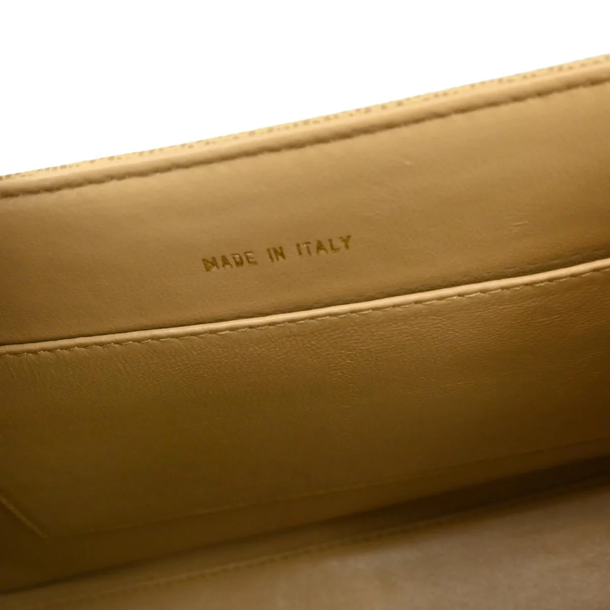 Chanel 1997-1999 Beige Caviar Handbag - Image 8