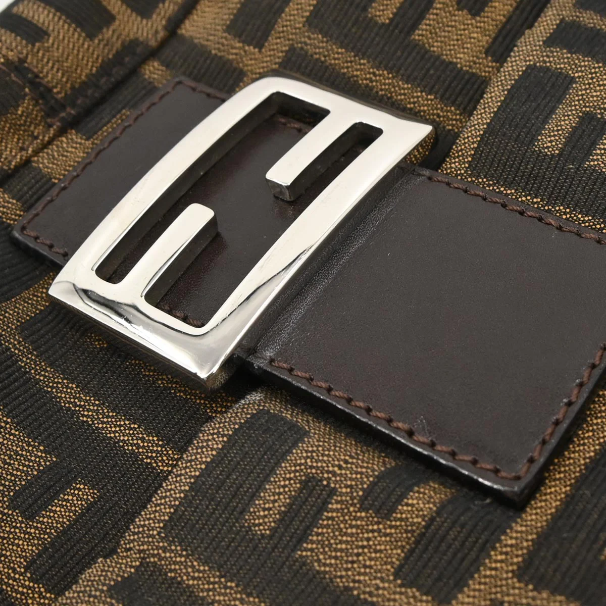 Fendi Brown Canvas Zucca Mamma Baguette Handbag - Image 5