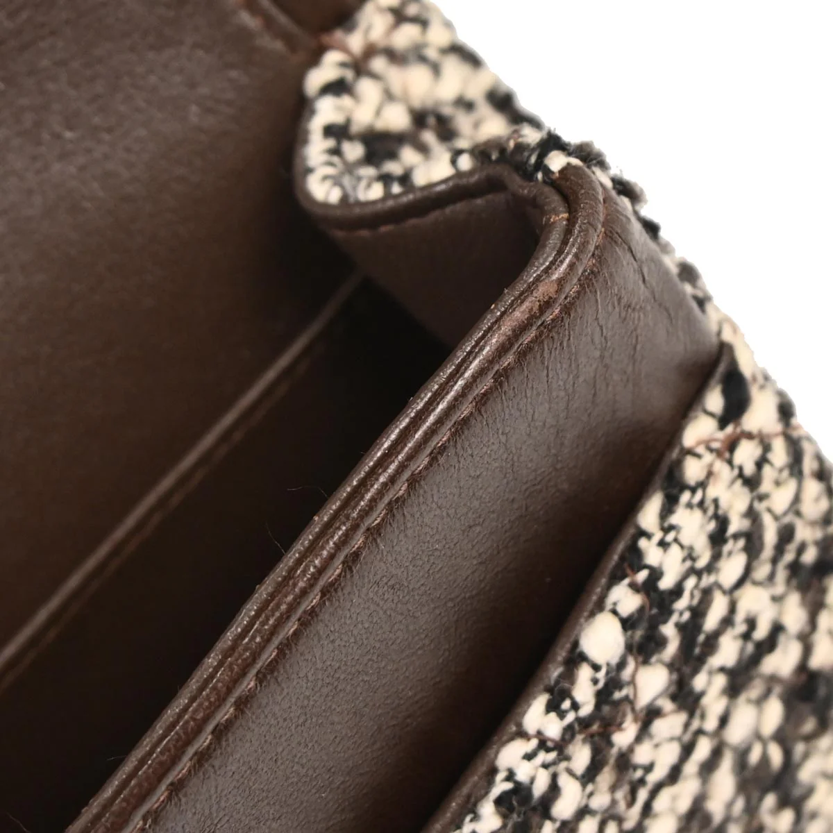 Chanel 2005-2006 Brown Tweed Medium Classic Double Flap Shoulder Bag - Image 6