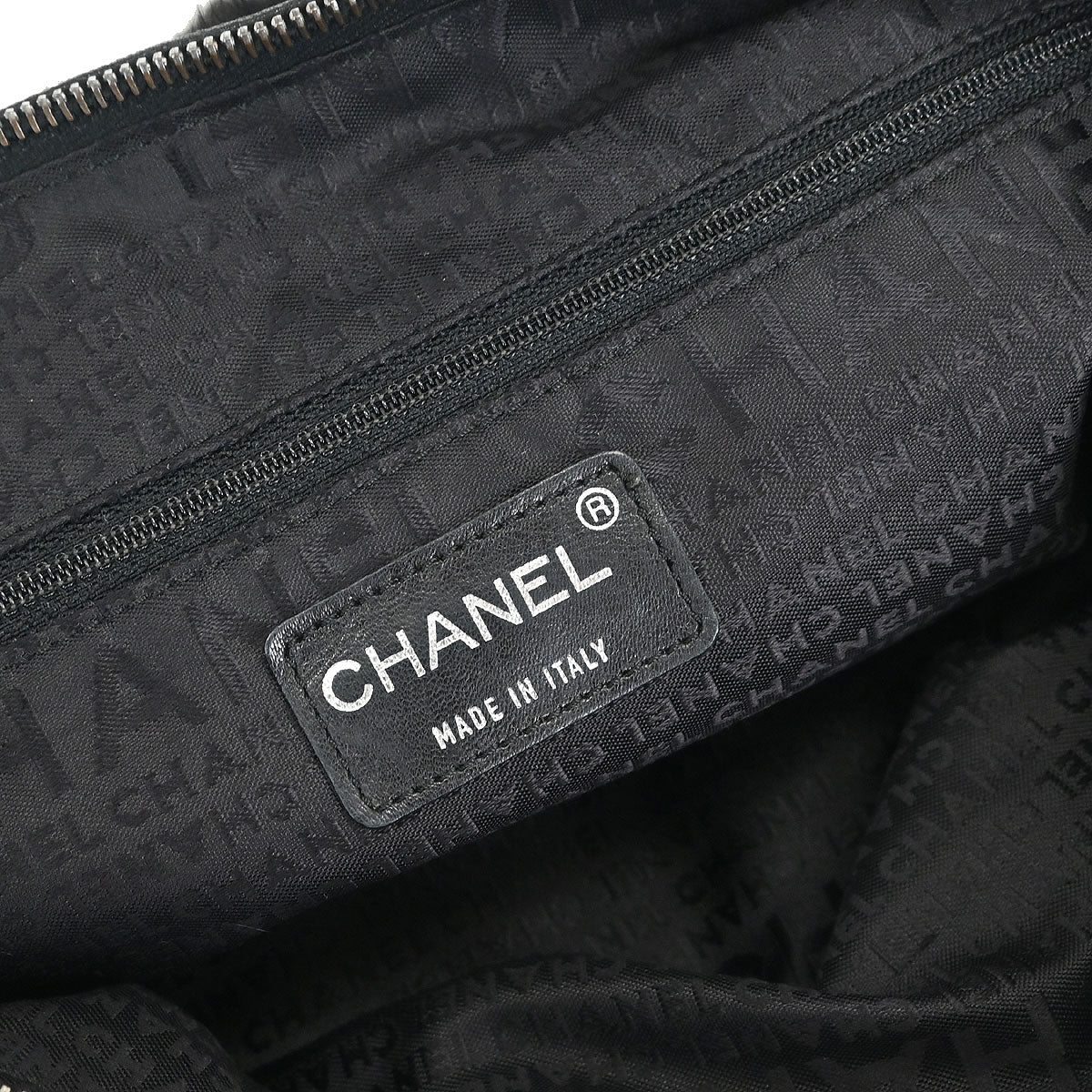Chanel * 2001-2003 Black Lapin Fur Chain Hobo Handbag - Image 9