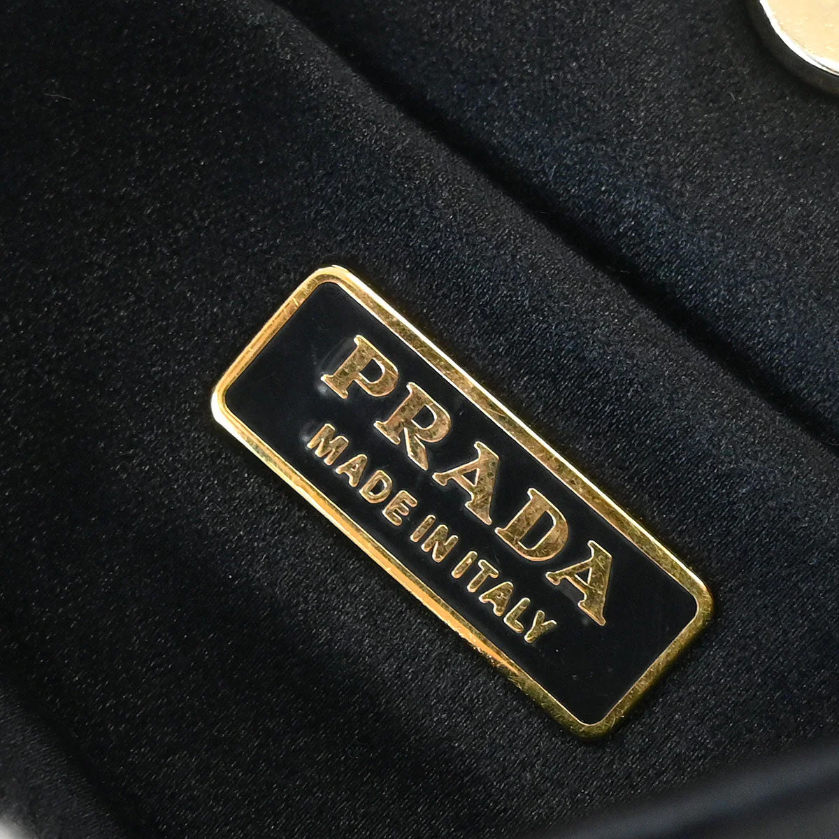 Prada Black Nylon Handbag - Image 8