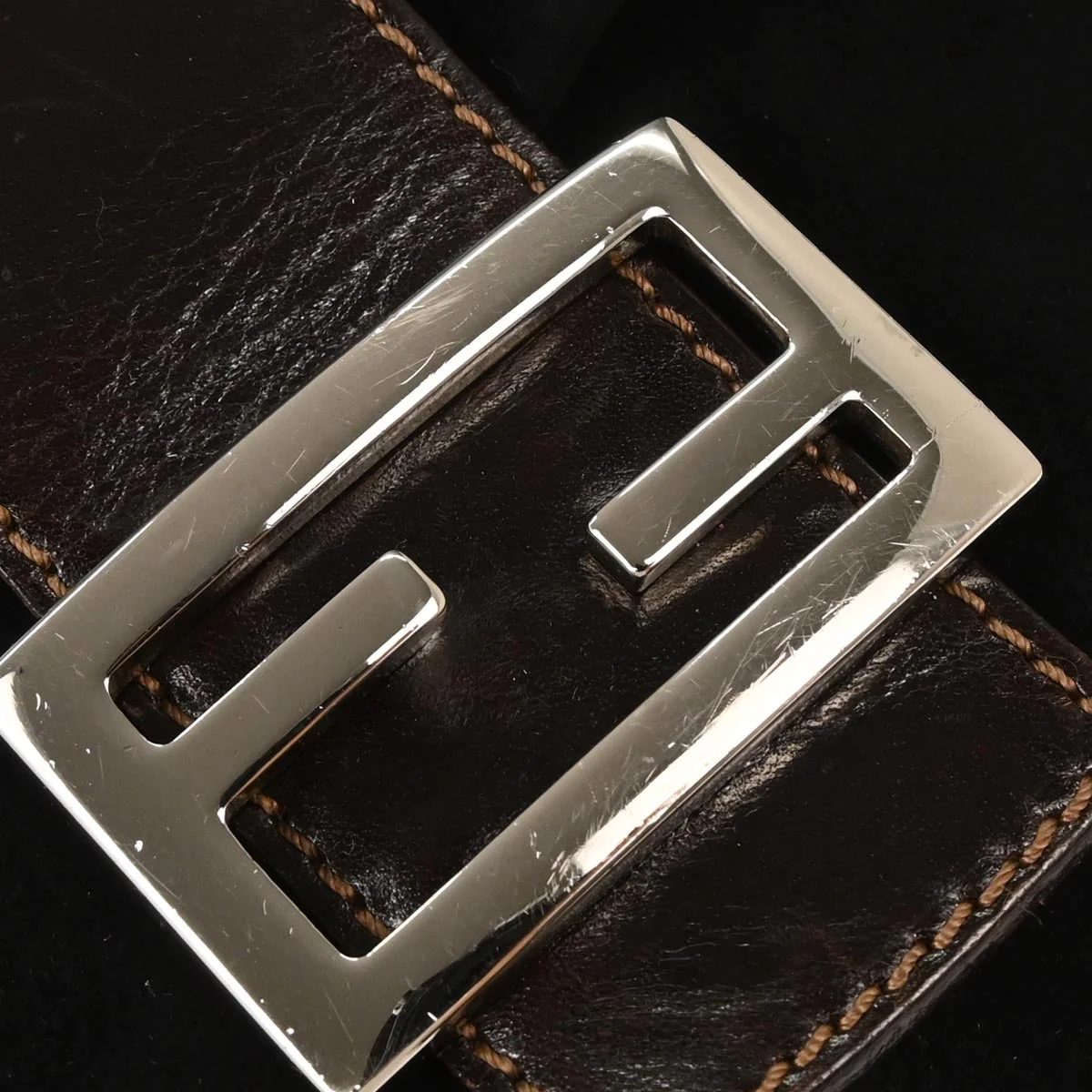 Fendi Black Suede Mamma Baguette Handbag - Image 5