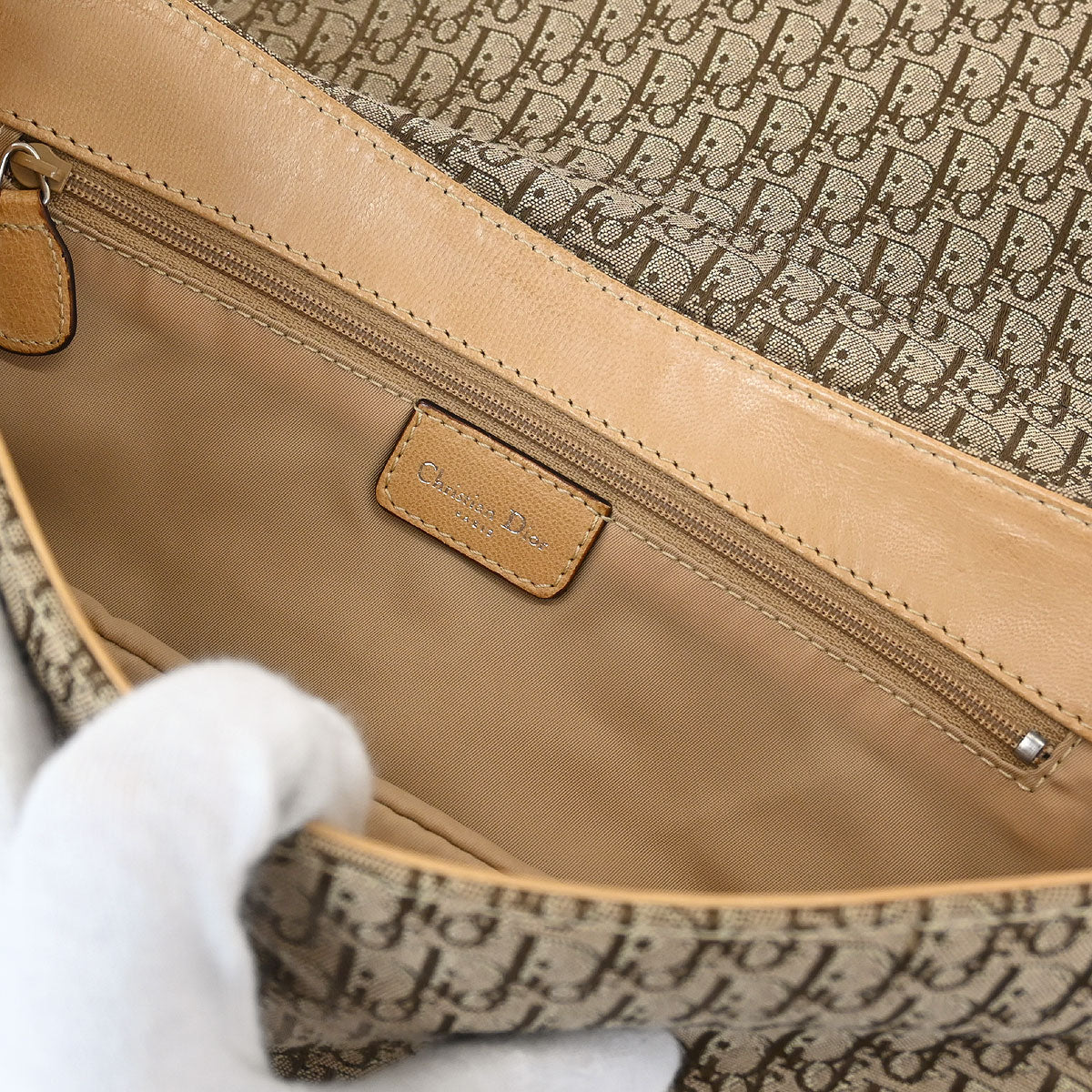 Christian Dior Beige Street Chic Trotter Handbag - Image 9