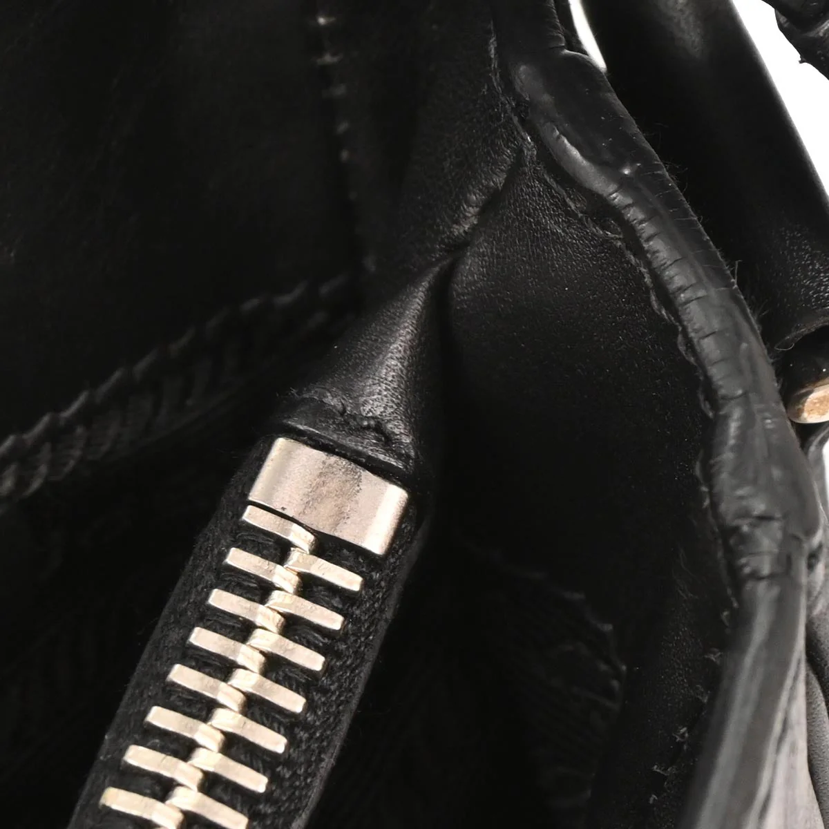 Prada Black Leather Messenger Bag Shoulder Bag - Image 10