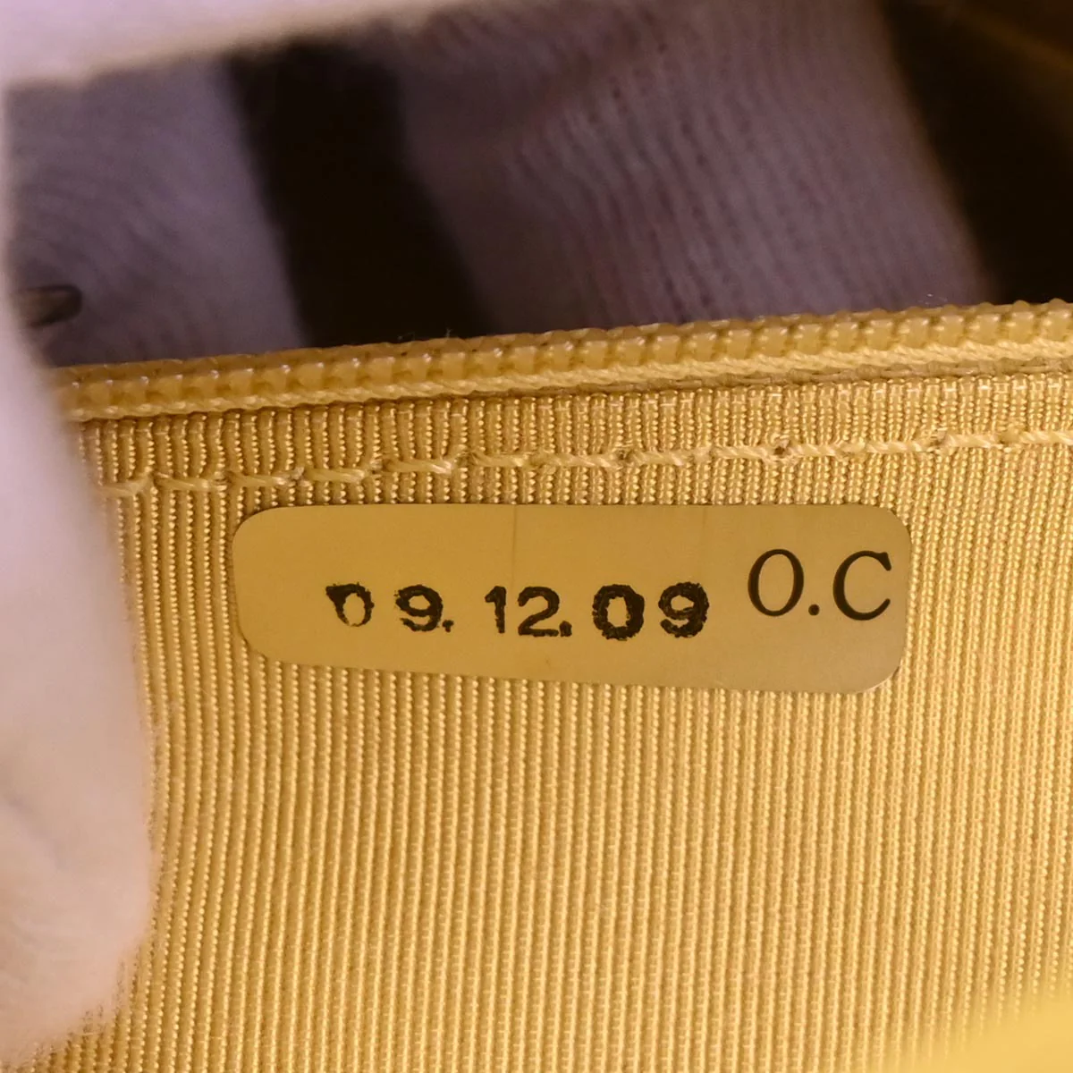 Chanel 2009-2010 Yellow Caviar Petite Shopping Tote PST Chain Handbag - Image 9