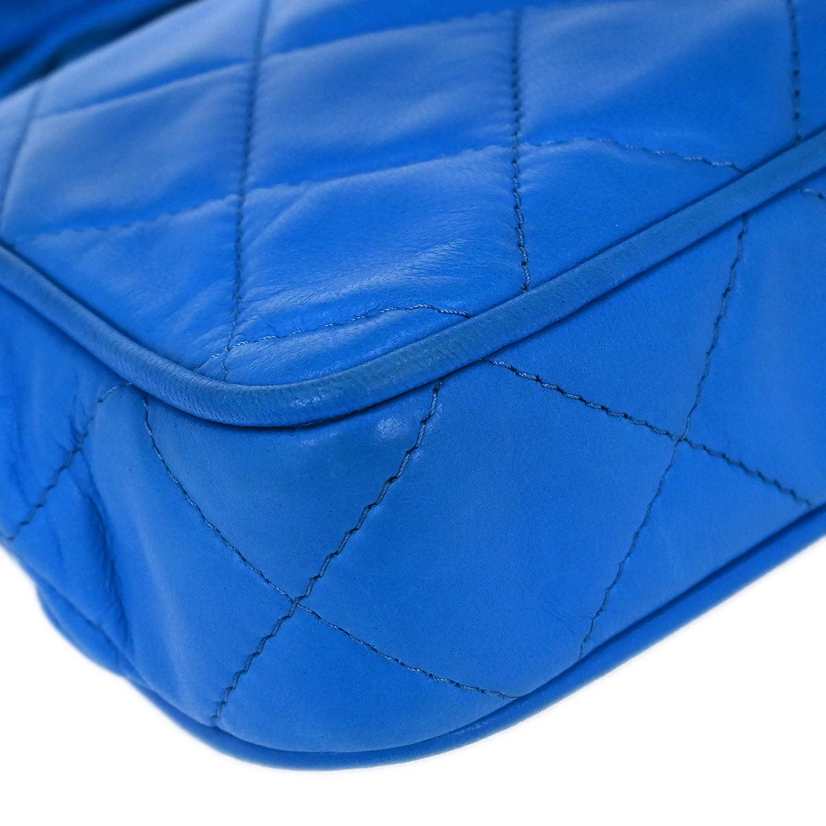 Chanel 1989-1991 Blue Lambskin Fringe Bum Bag - Image 4