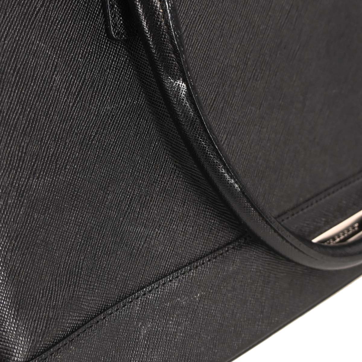 Burberry Black Leather Tote Handbag - Image 7