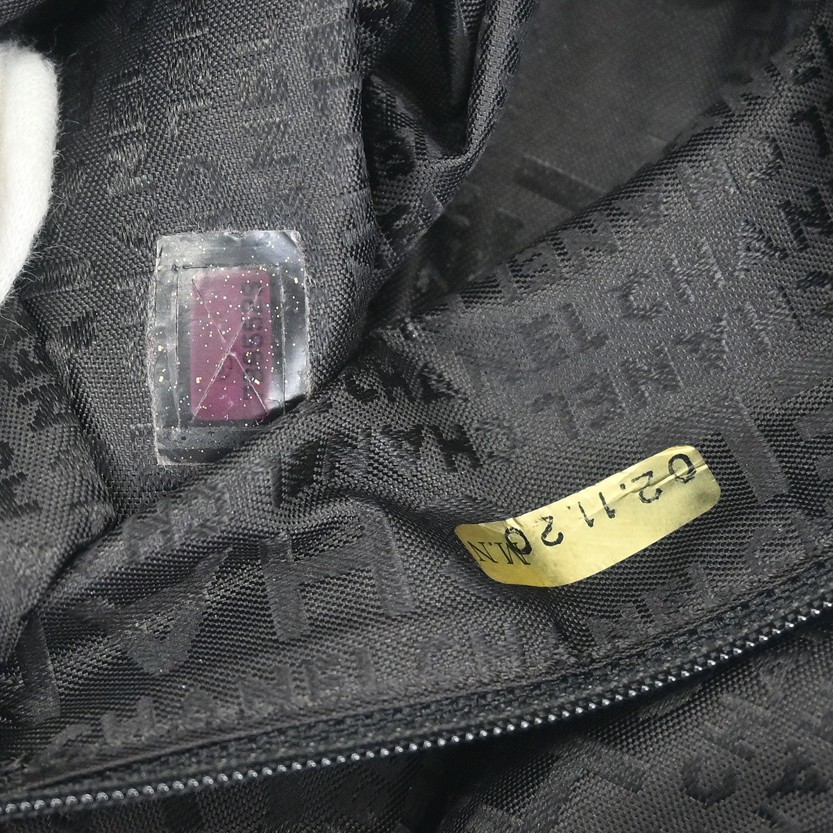 Chanel 2001-2003 Black Lambskin Half Moon Ring Chain Hobo Handbag - Image 10