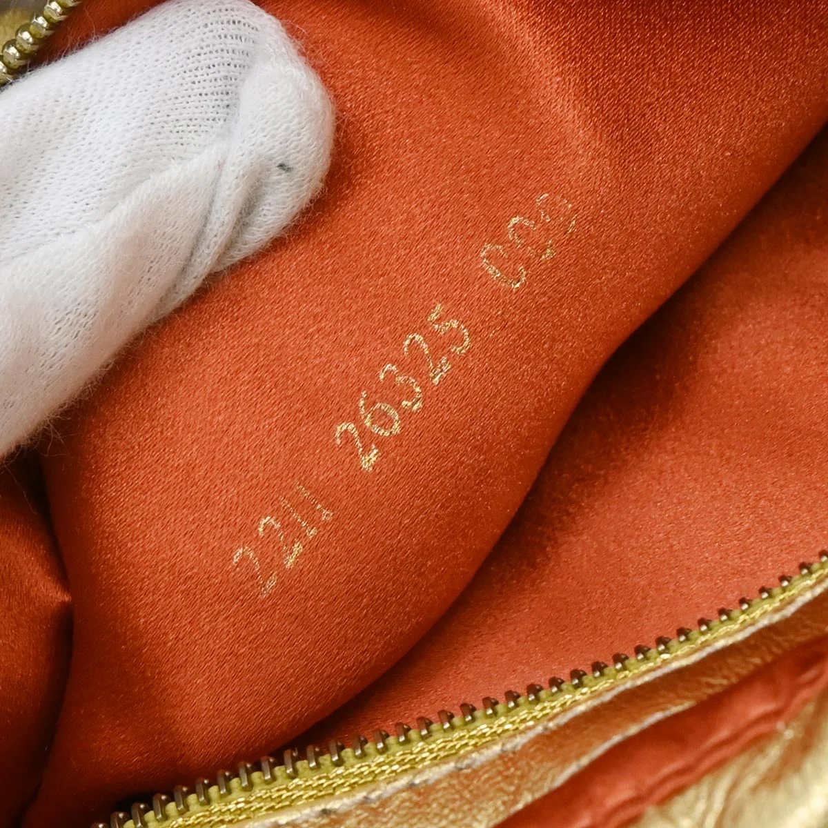 Fendi Gold Leather Mamma Baguette Handbag - Image 10