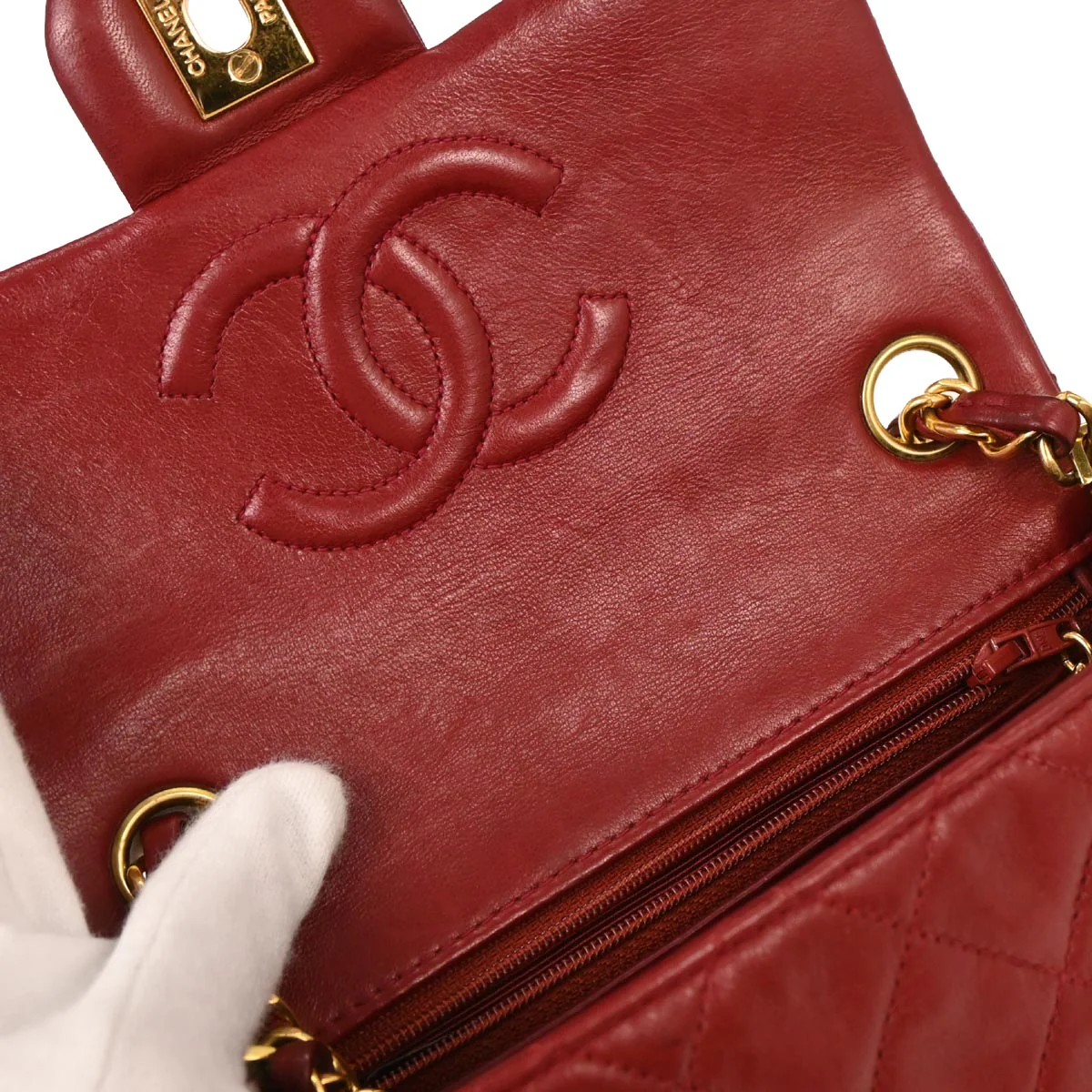 Chanel 1996-1997 Red Lambskin Mini Classic Square Flap Bag - Image 6