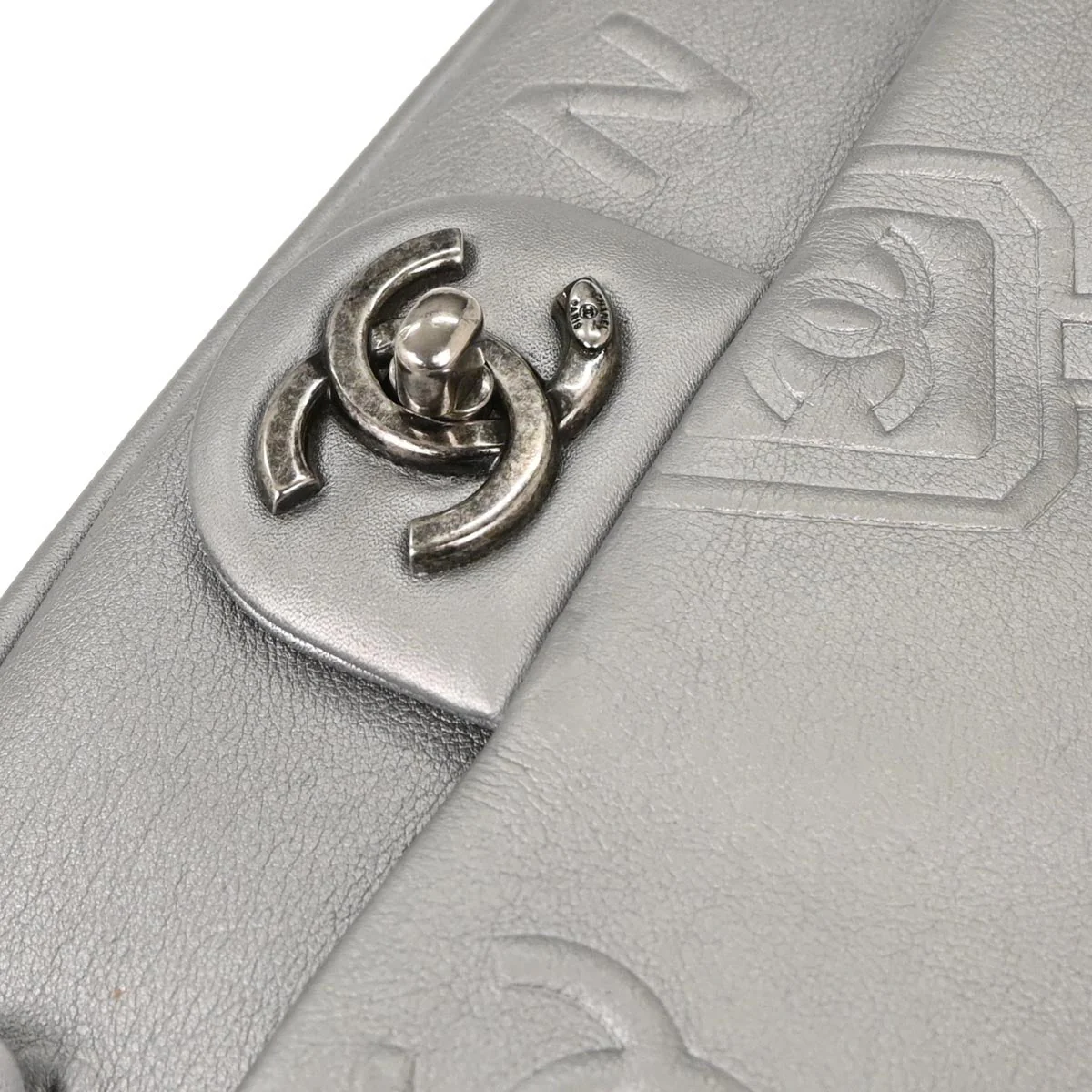 Chanel 2014 Silver Calfskin Icon Shoulder Bag - Image 4