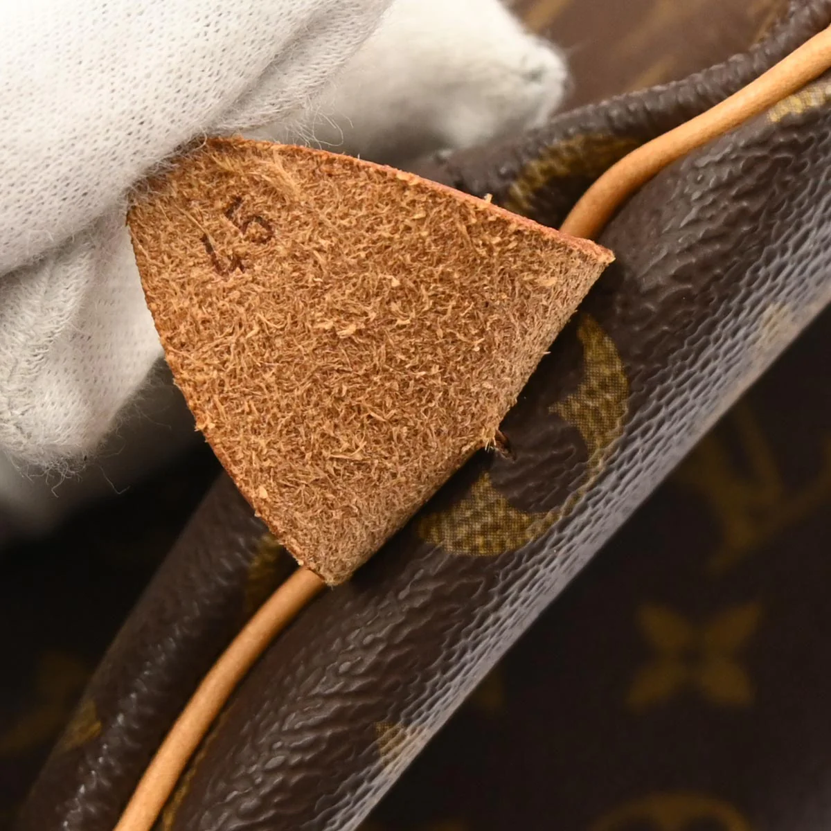 Louis Vuitton 2001 Monogram Keepall 45 Duffle Bag M41428 - Image 8