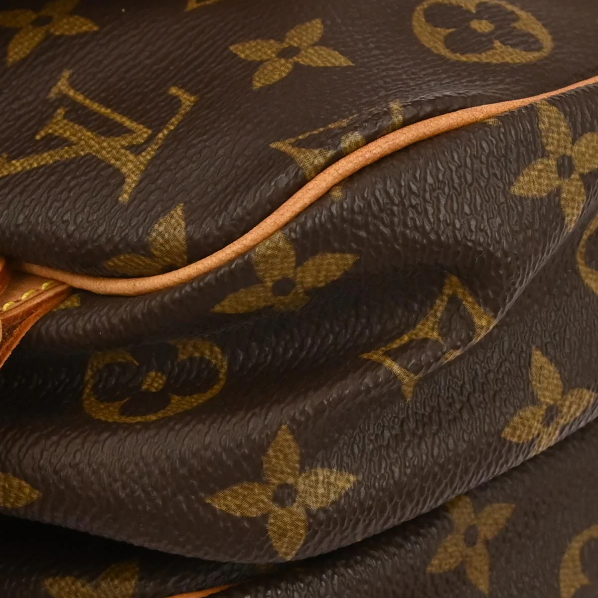 Louis Vuitton 1997 Monogram Saumur 30 Messenger Shoulder Bag M42256 - Image 4