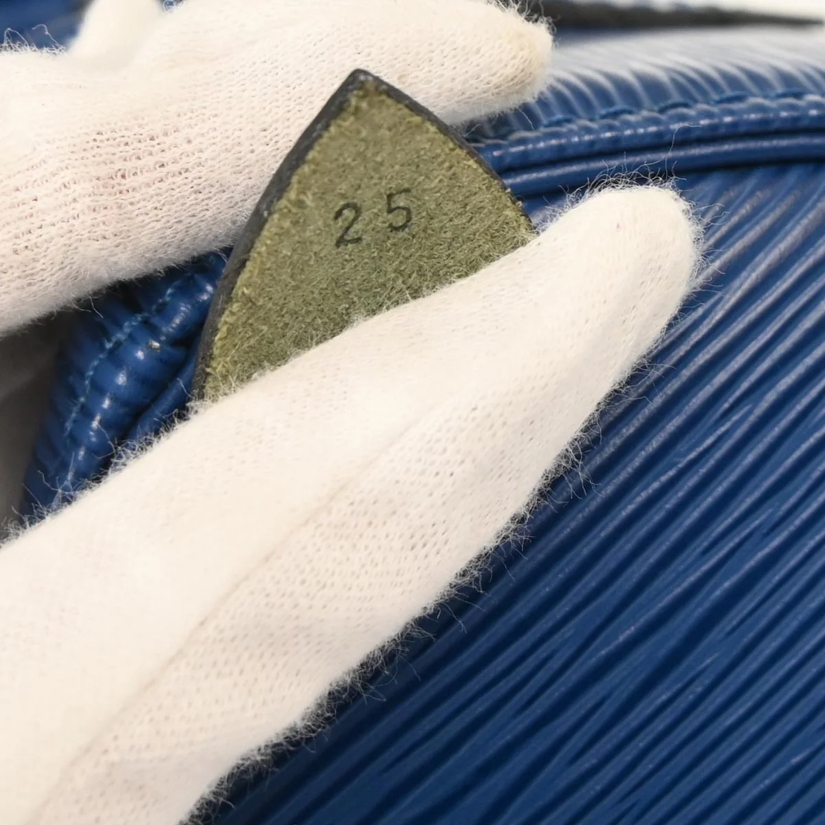 Louis Vuitton 1995 Blue Epi Speedy 25 Handbag M43015 - Image 8