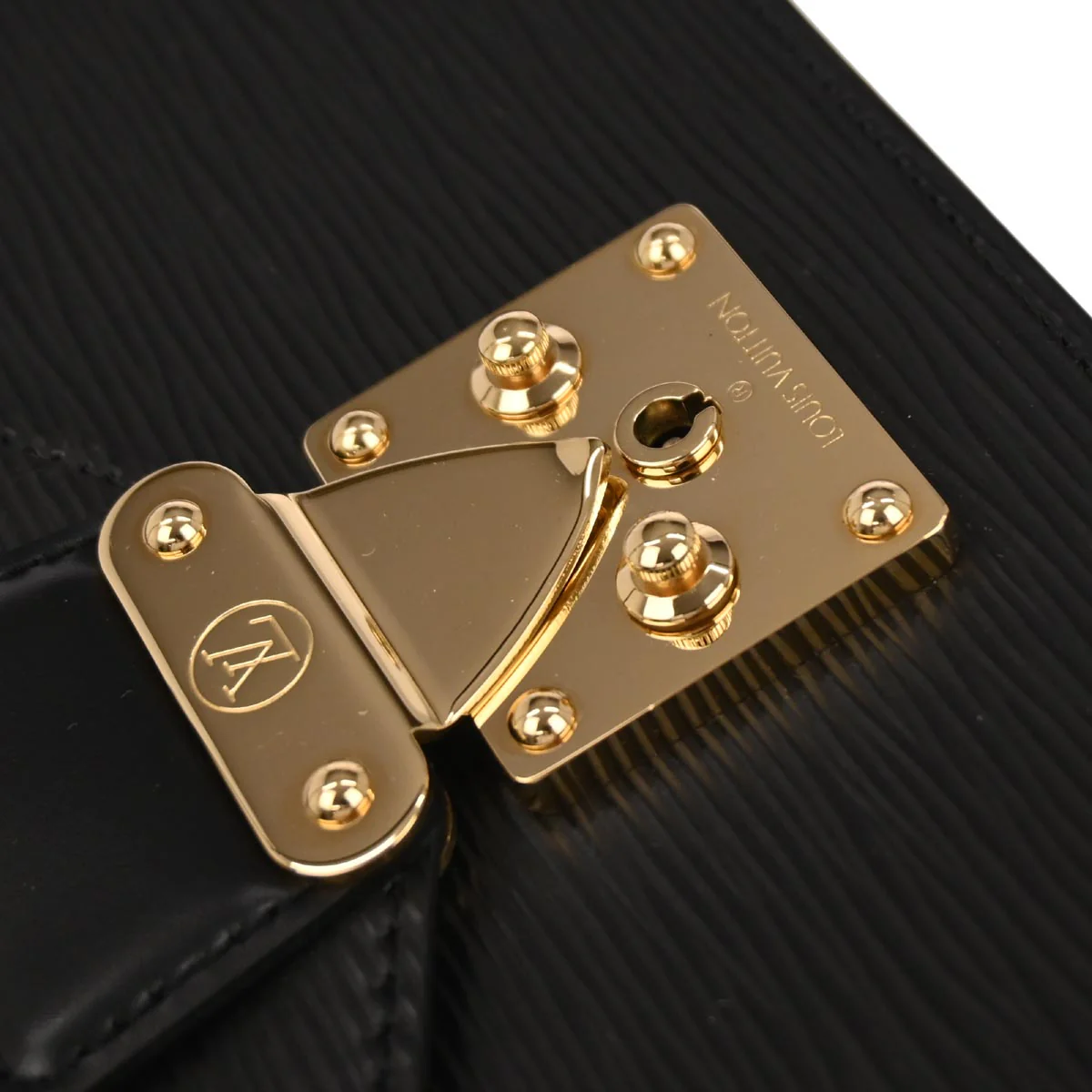 Louis Vuitton 2001 Black Epi Pochette Serie Dragonne Clutch Bag M52612 - Image 4