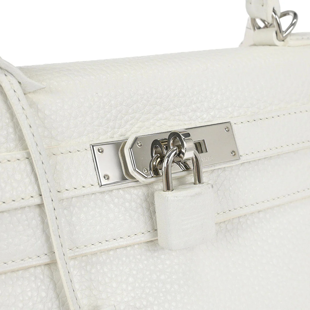 Hermes White Taurillon Clemence Kelly 28 Retourne 2way Shoulder Handbag - Image 4