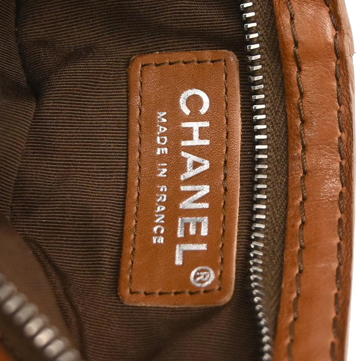 Chanel 2014 Brown Embossed Leather Paris-Dallas Holster Shoulder Bag - Image 9