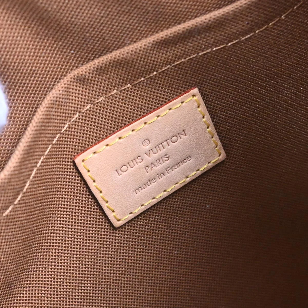 Louis Vuitton 2011 Monogram Thames GM Hobo Handbag M56383 - Image 9