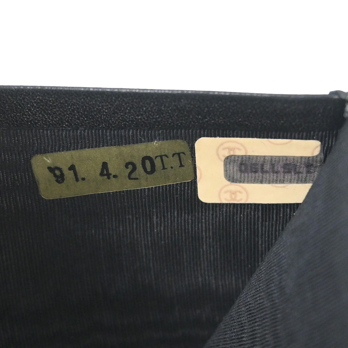 Chanel 1989-1991 Black Lambskin Bicolore Wallet - Image 7