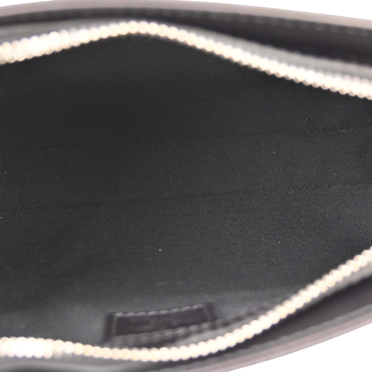 Louis Vuitton 2002 Black Monogram Mat Fowler Handbag M55142 - Image 8