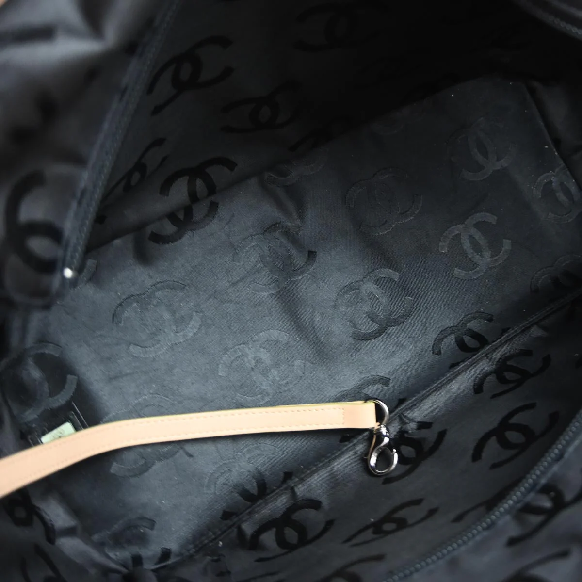 Chanel Beige Calfskin Cambon Ligne Tote Handbag - Image 8