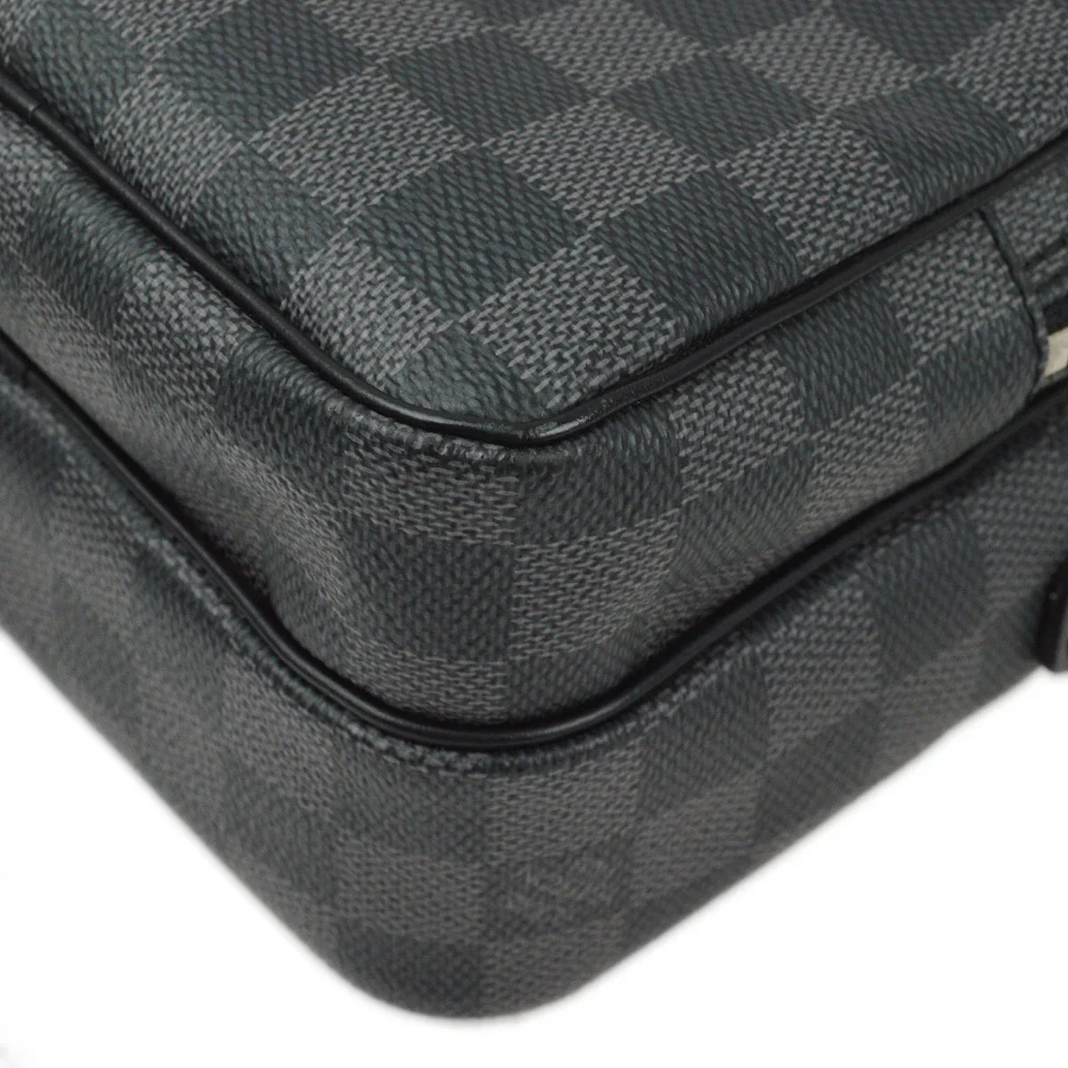 Louis Vuitton 2009 Damier Graphite Rem Shoulder Bag N41446 - Image 3