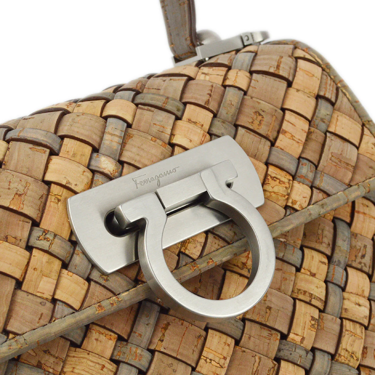 Salvatore Ferragamo 2021 Beige Gray Cork Gancini 2way Shoulder Handbag - Image 5